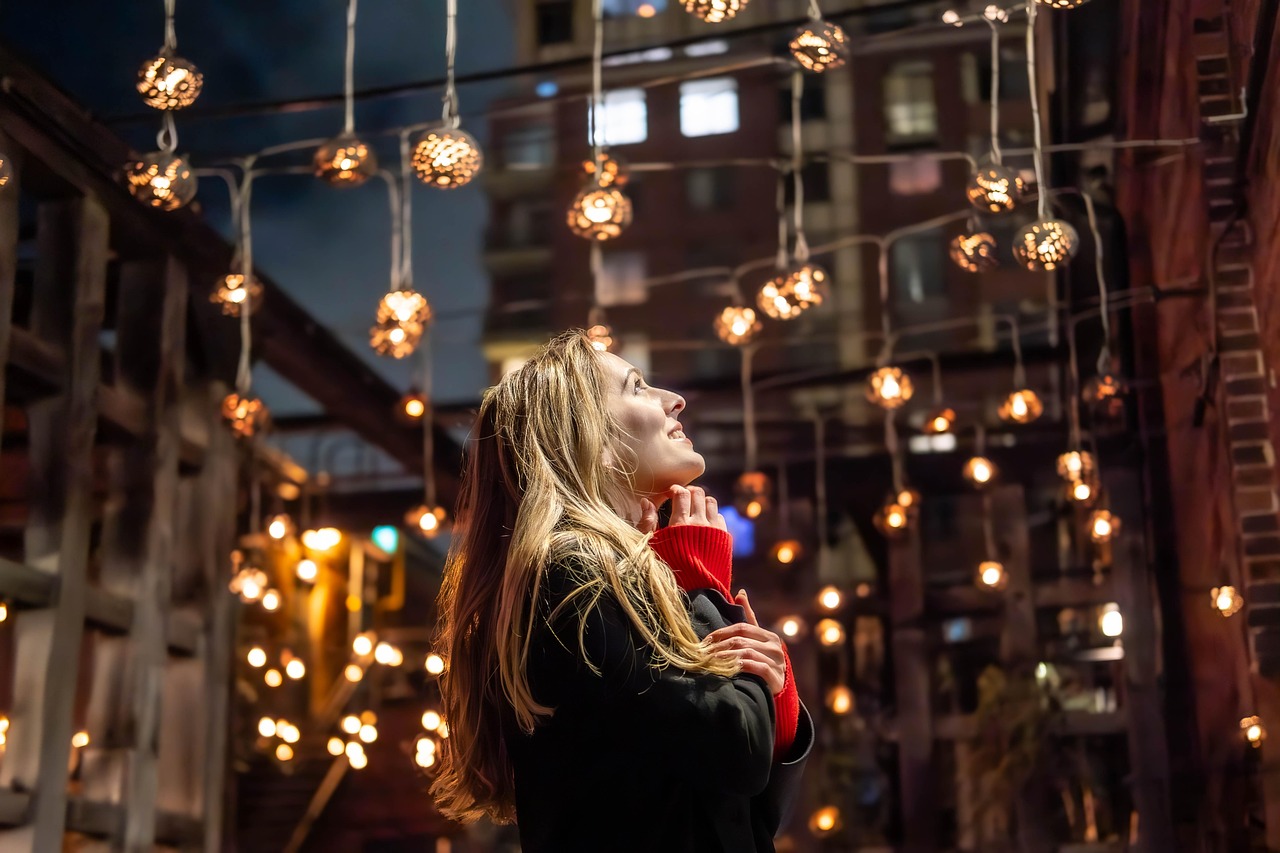 about-us woman, lights, fashion, model, lifestyle, vintage, vibe, stylist, lighting, lantern